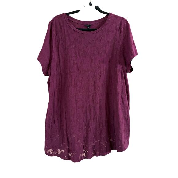 torrid Tops - Torrid Women's Plus Size Maroon Purple Sheer Floral T-Shirt Size 3 3X